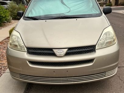 Used 2005 Toyota Sienna LE w/ LE Pkg 3