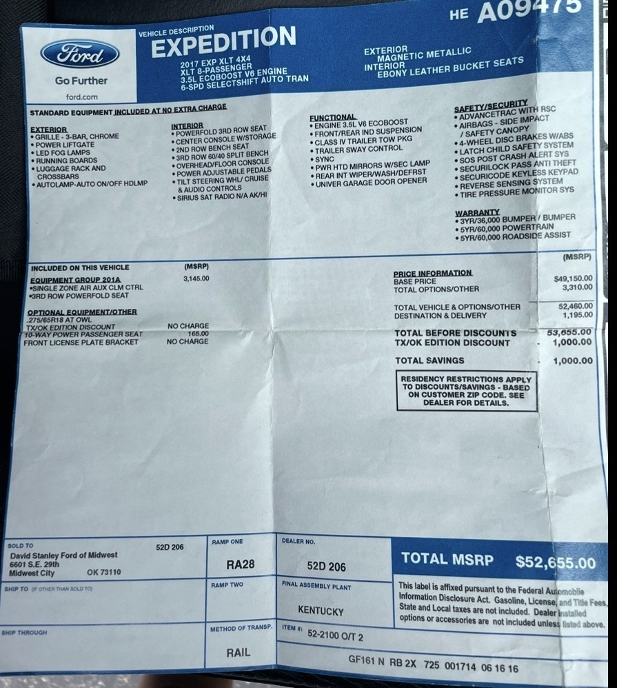 Used 2017 Ford Expedition XLT w/ Equipment Group 201A AWD/4WD image 14