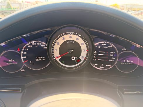Used 2023 Porsche Cayenne GTS image 15