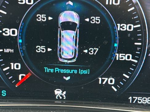 Used 2018 GMC Acadia Denali w/ Technology Package image 23