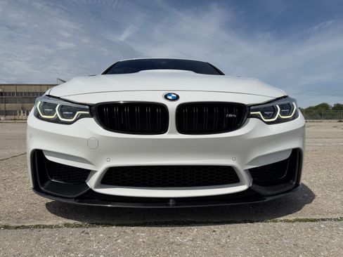 Used 2020 BMW M4 Convertible w/ Competition Package RWD image 13