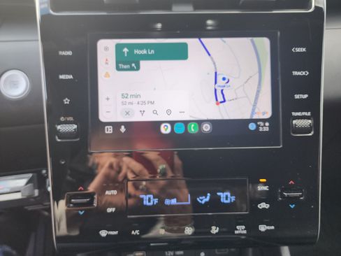 Used 2022 Hyundai Santa Cruz SEL Premium image 12