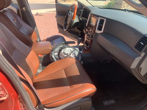 Used 2008 Jeep Grand Cherokee Overland image 11