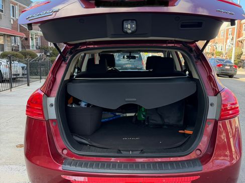 Used 2014 Nissan Rogue S image 6