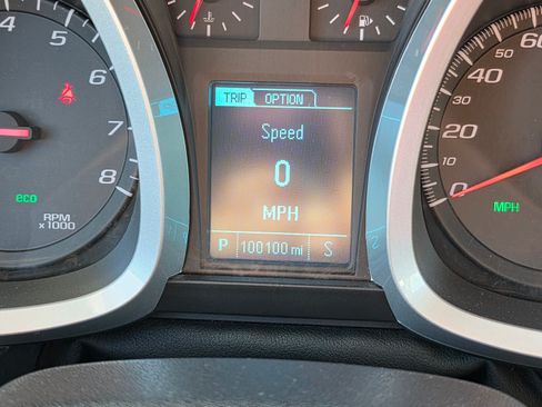 Used 2015 Chevrolet Equinox LT image 5