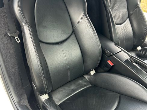 Used 2006 Porsche Cayman S image 14