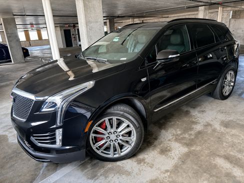 Used 2023 Cadillac XT5 Sportv AWD/4WD image 1