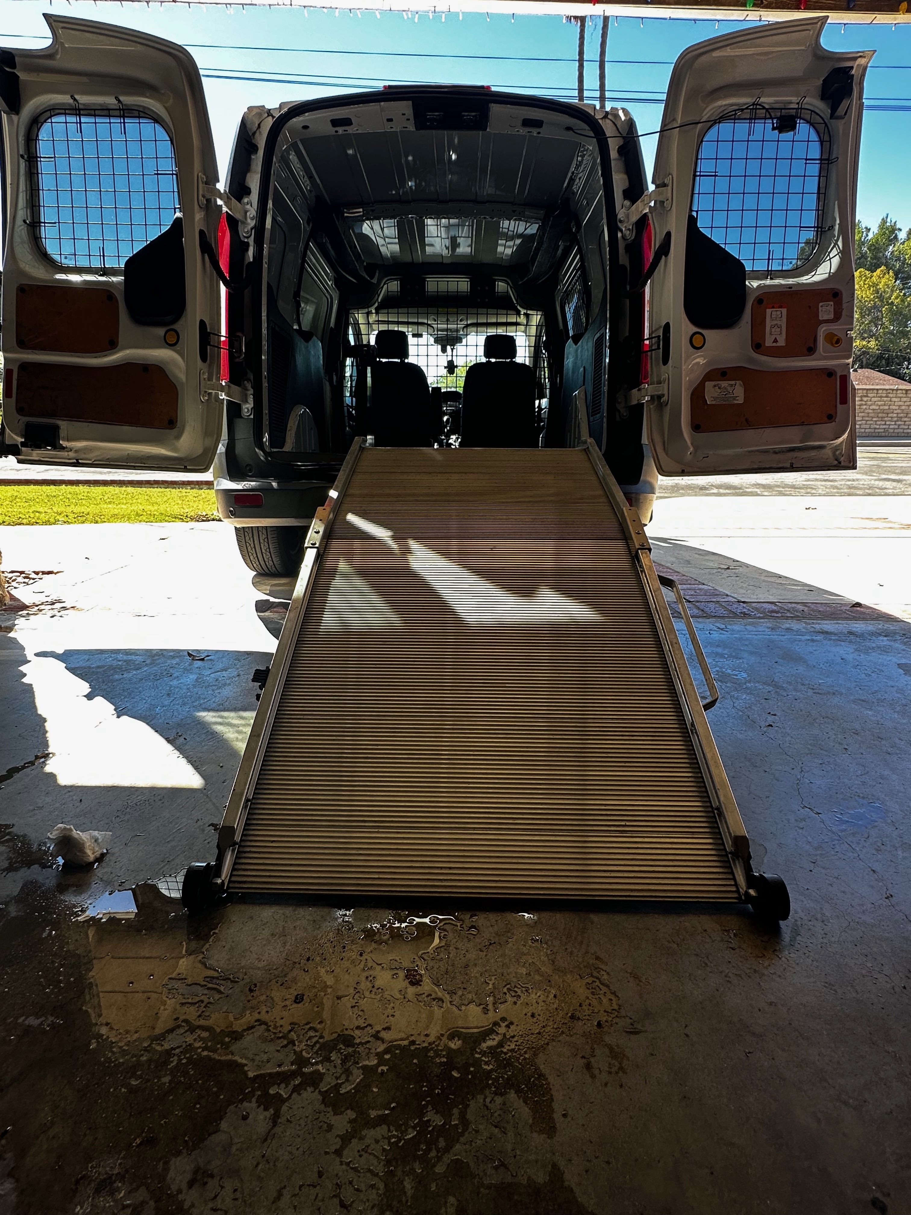 Used 2016 Ford Transit Connect XL FWD image 16