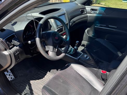 Used 2011 Subaru Impreza WRX STI AWD/4WD image 9