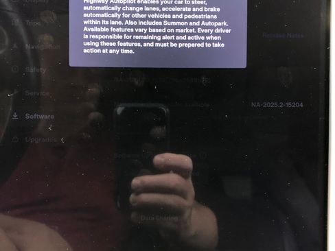 Used 2016 Tesla Model X 75D image 21