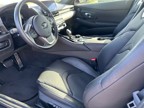 Used 2023 Toyota Supra Premium w/ Driver Assist Package image 9
