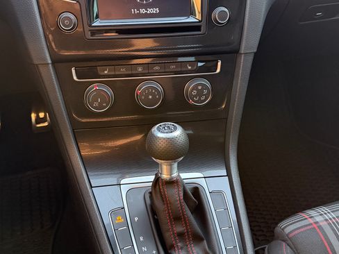 Used 2015 Volkswagen GTI S image 12