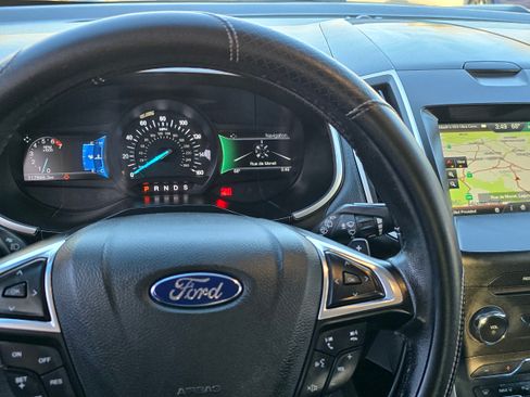 Used 2015 Ford Edge SEL w/ Equipment Group 201A image 18