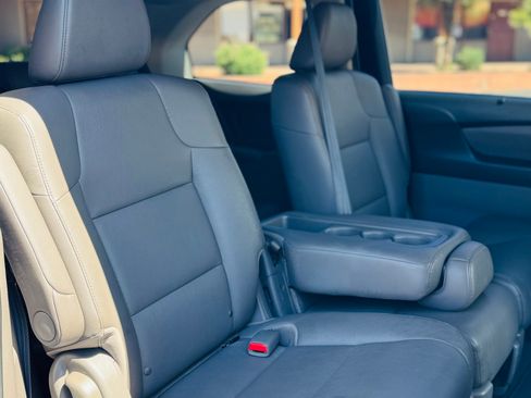 Used 2016 Honda Odyssey EX-L image 8