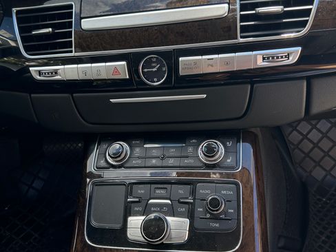 Used 2012 Audi A8 L 4.2 image 10