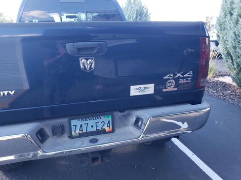 Used 2006 Dodge Ram 2500 Truck SLT w/ Quad Cab Big Horn Value Group image 2