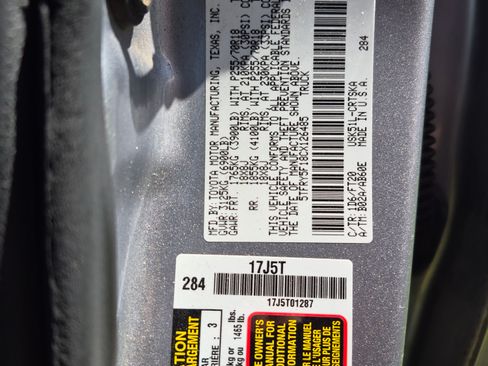 Used 2012 Toyota Tundra SR5 w/ SR5 Pkg image 12