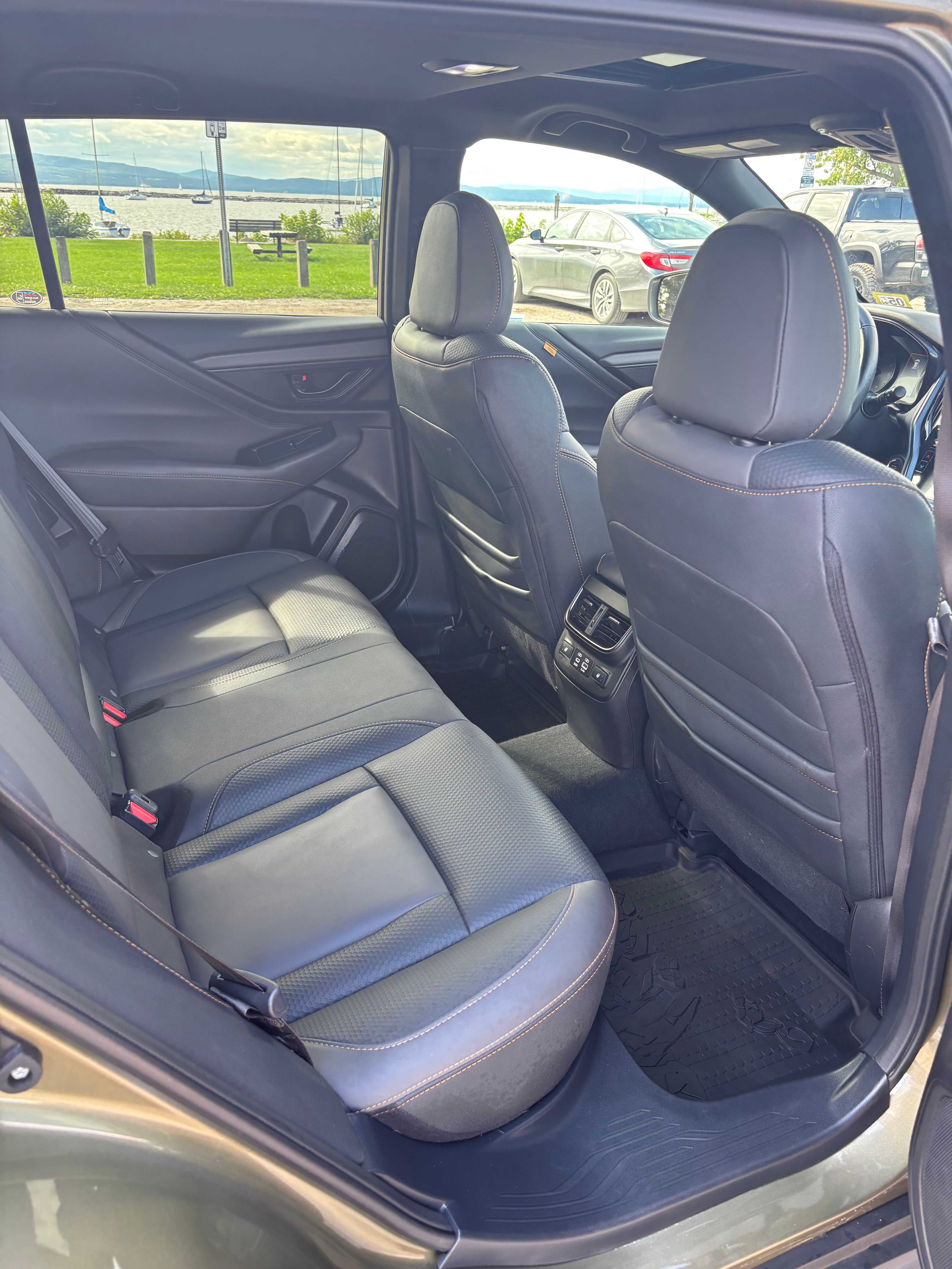 Used 2023 Subaru Outback Wilderness AWD/4WD image 12