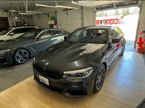 Used 2018 BMW 540i xDrive w/ M Sport Package AWD/4WD image 6