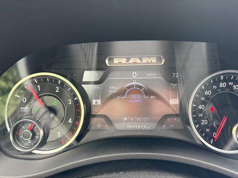 Used 2024 RAM 2500 Laramie w/ Night Edition AWD/4WD image 8