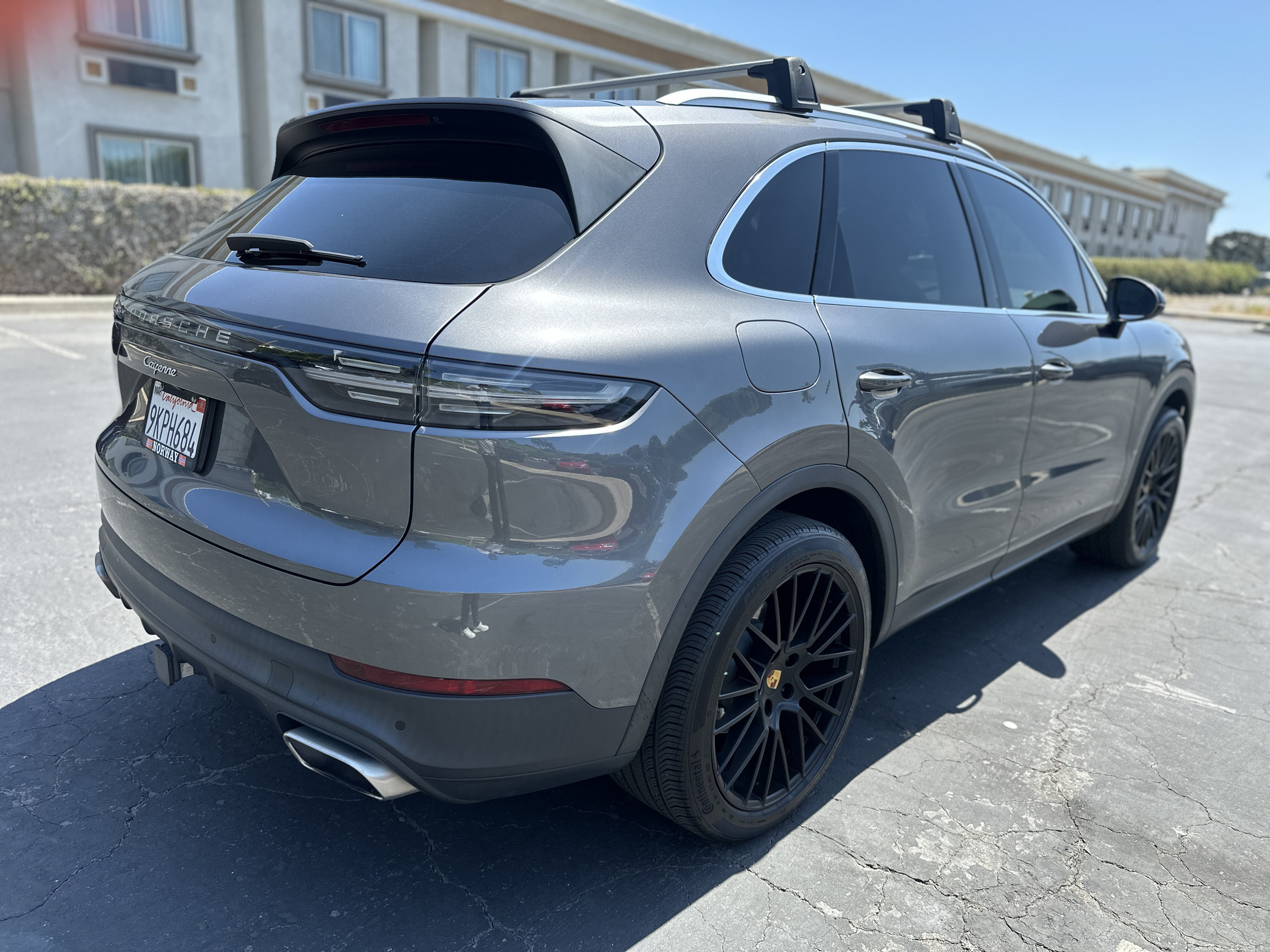 Used 2019 Porsche Cayenne AWD/4WD image 11