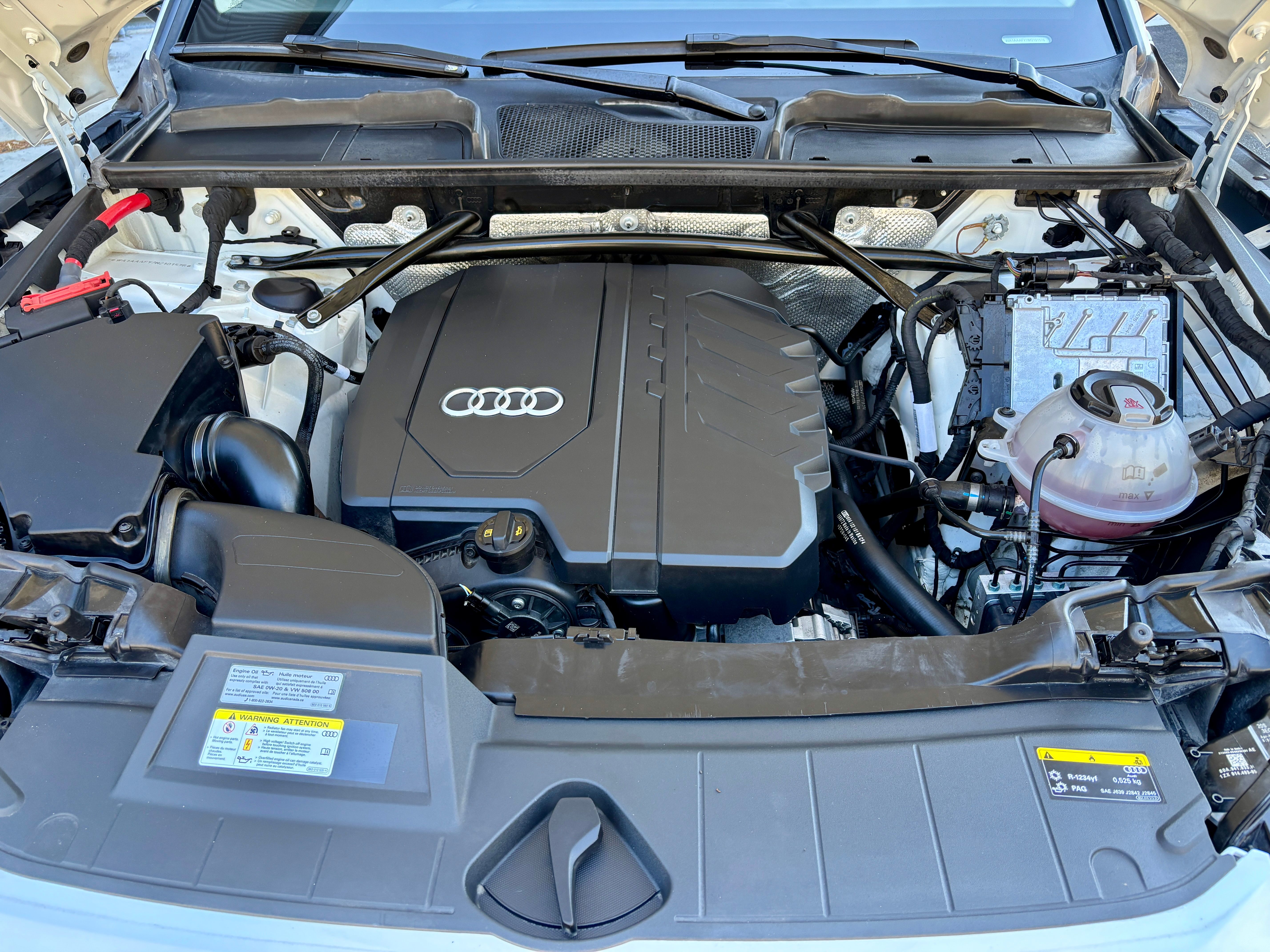 Used 2021 Audi Q5 2.0T Premium w/ Convenience Package AWD/4WD image 11
