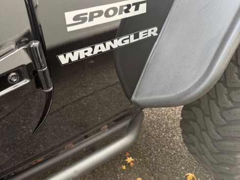 Used 2014 Jeep Wrangler Sport w/ Connectivity Group image 11