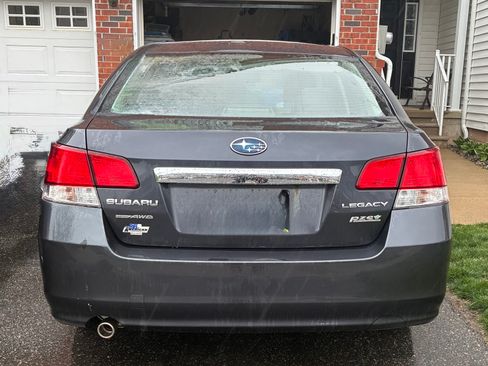 Used 2013 Subaru Legacy 2.5i Premium w/ All-Weather Pkg + Moonroof AWD/4WD image 4