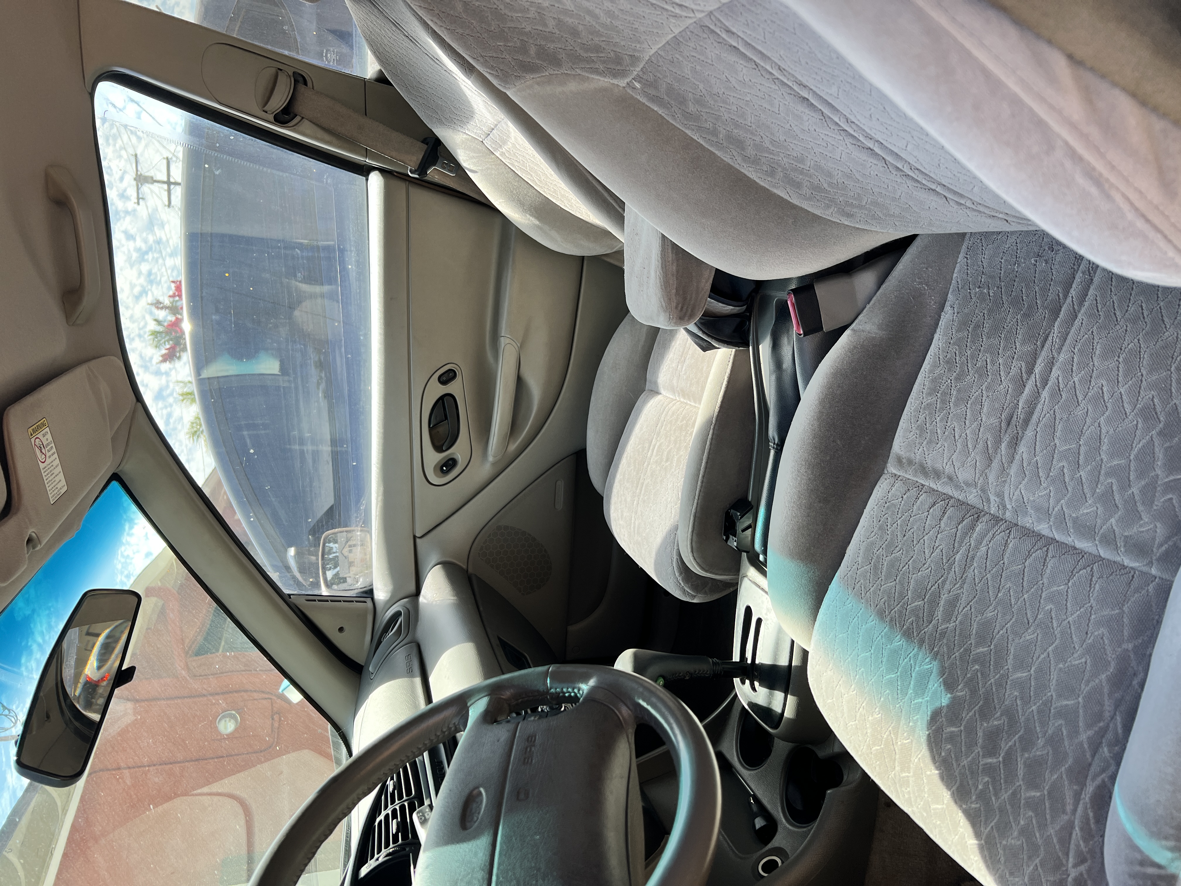Used 1999 Ford Contour SE FWD image 8
