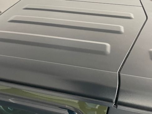 Used 2021 Jeep Wrangler Rubicon w/ Cold Weather Group image 10