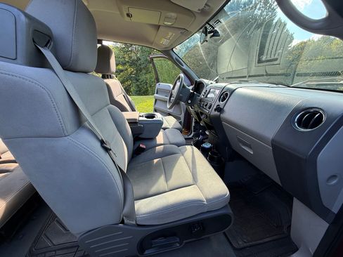 Used 2005 Ford F150 XLT AWD/4WD image 13