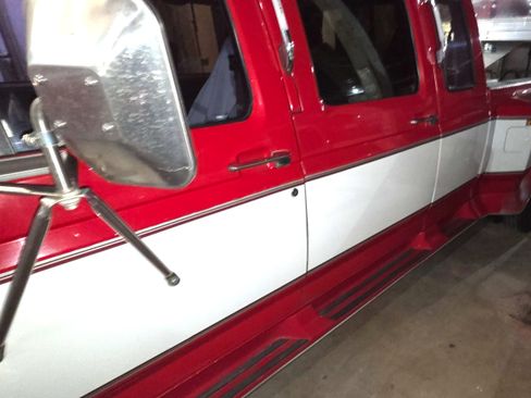 Used 1996 Ford F350 2WD Crew Cab image 1