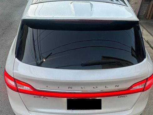 Used 2017 Lincoln MKX Reserve w/ Lincoln MKX Climate Package AWD/4WD image 17