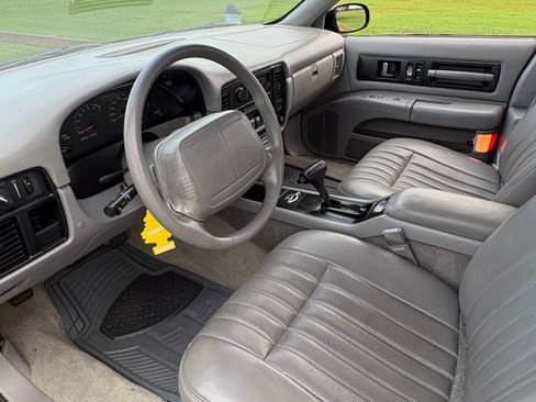 Used 1996 Chevrolet Impala SS image 11