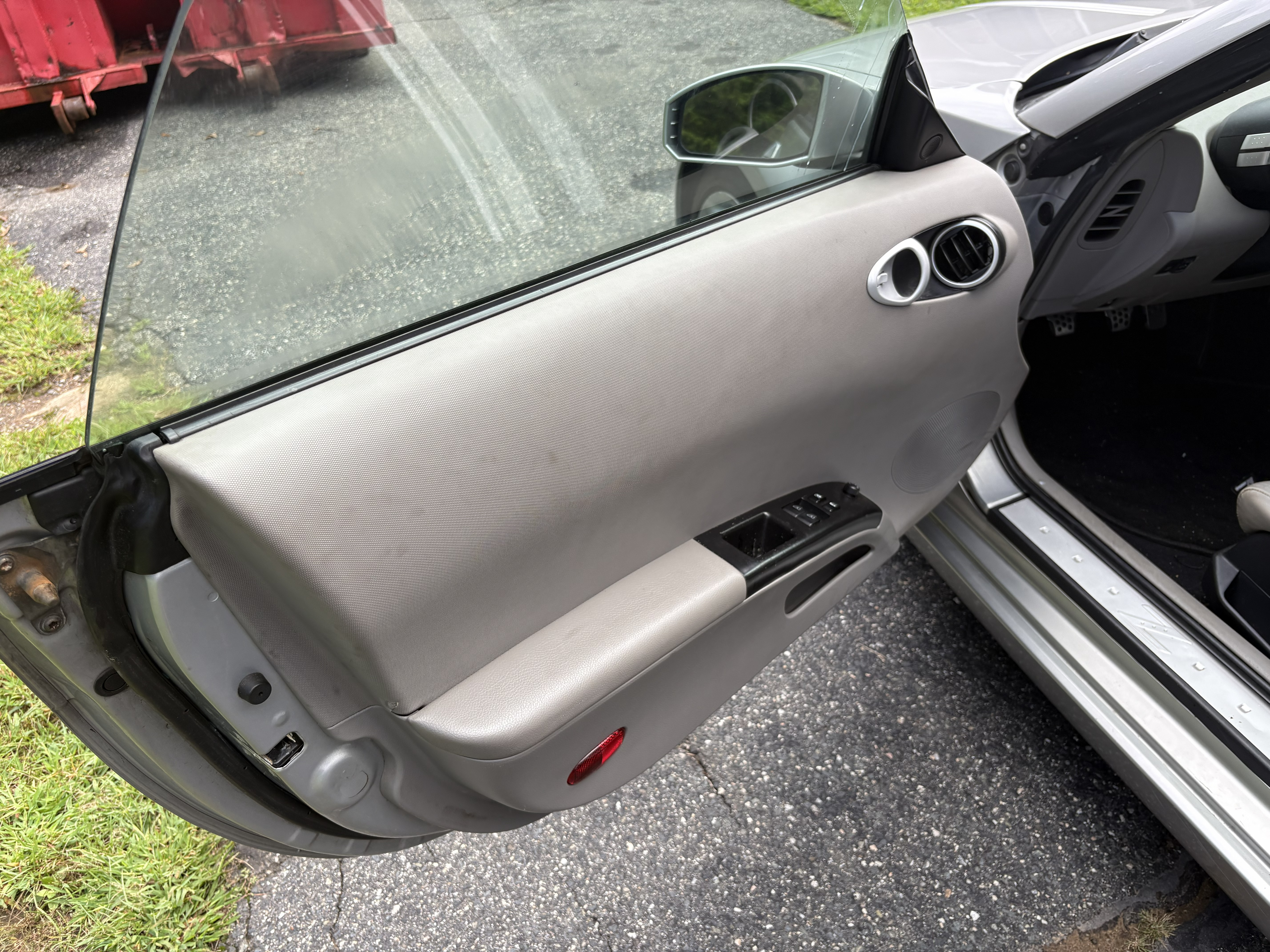 Used 2004 Nissan 350Z Touring RWD image 20