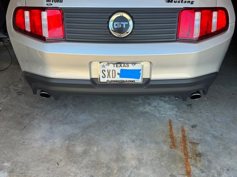 Used 2012 Ford Mustang GT Premium w/ GT Coupe Accessory Pkg 1 image 15