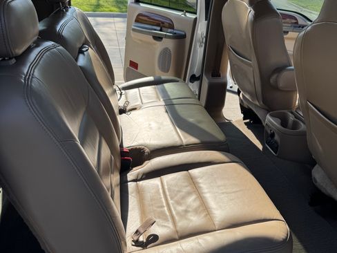 Used 2002 Ford Excursion Limited image 12