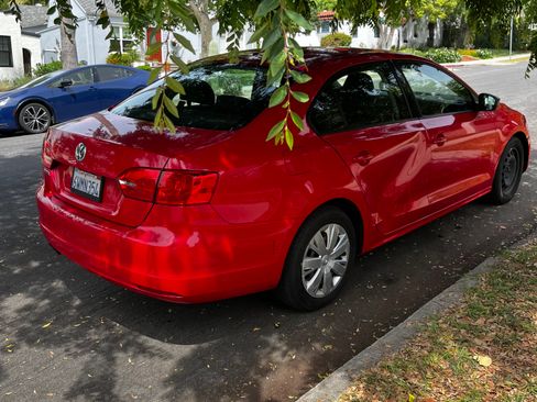 Used 2012 Volkswagen Jetta S image 10