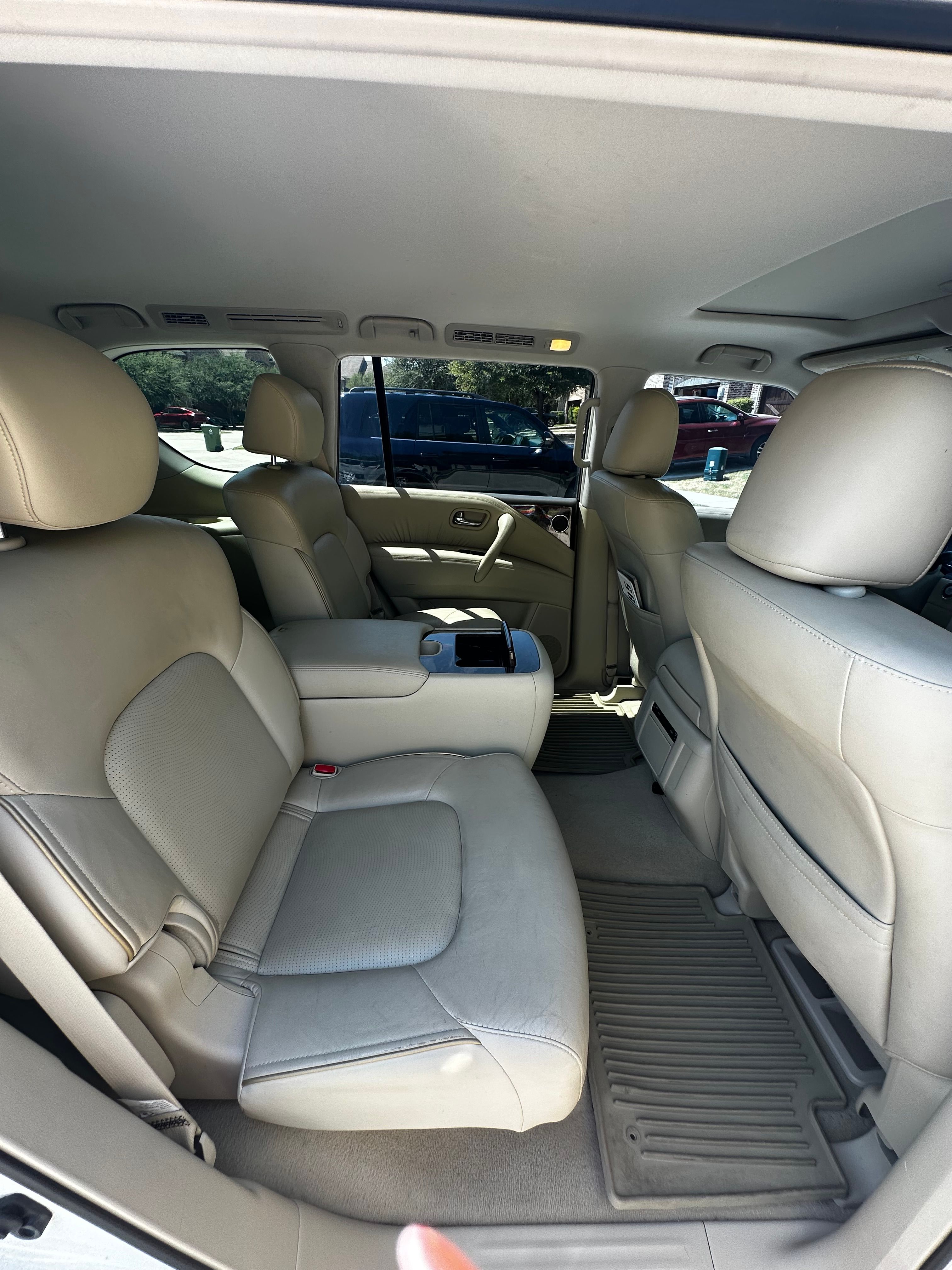Used 2015 INFINITI QX80 2WD image 6