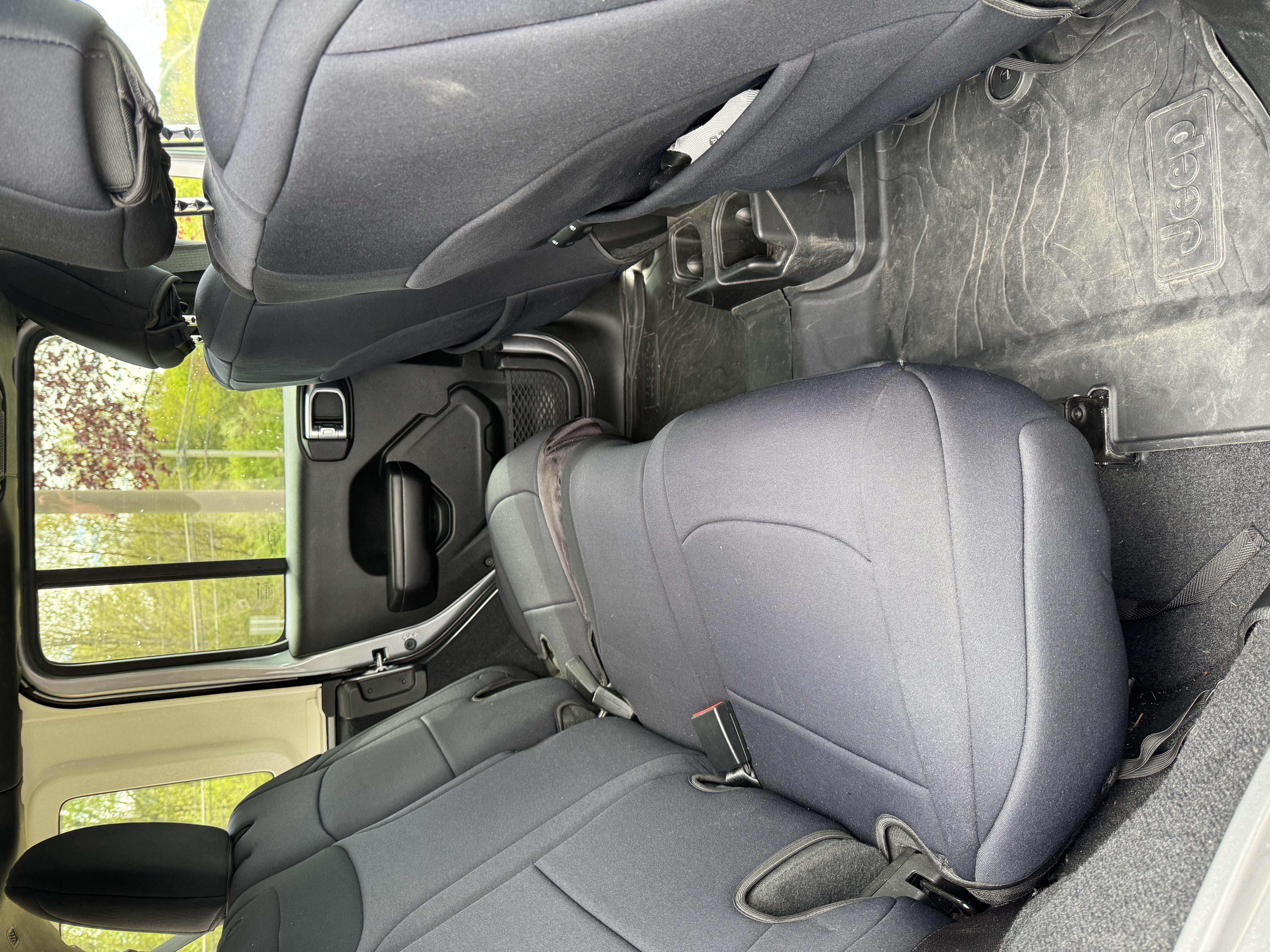 Used 2019 Jeep Wrangler Unlimited Sport S AWD/4WD image 15