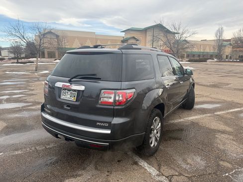 Used 2014 GMC Acadia SLT image 4