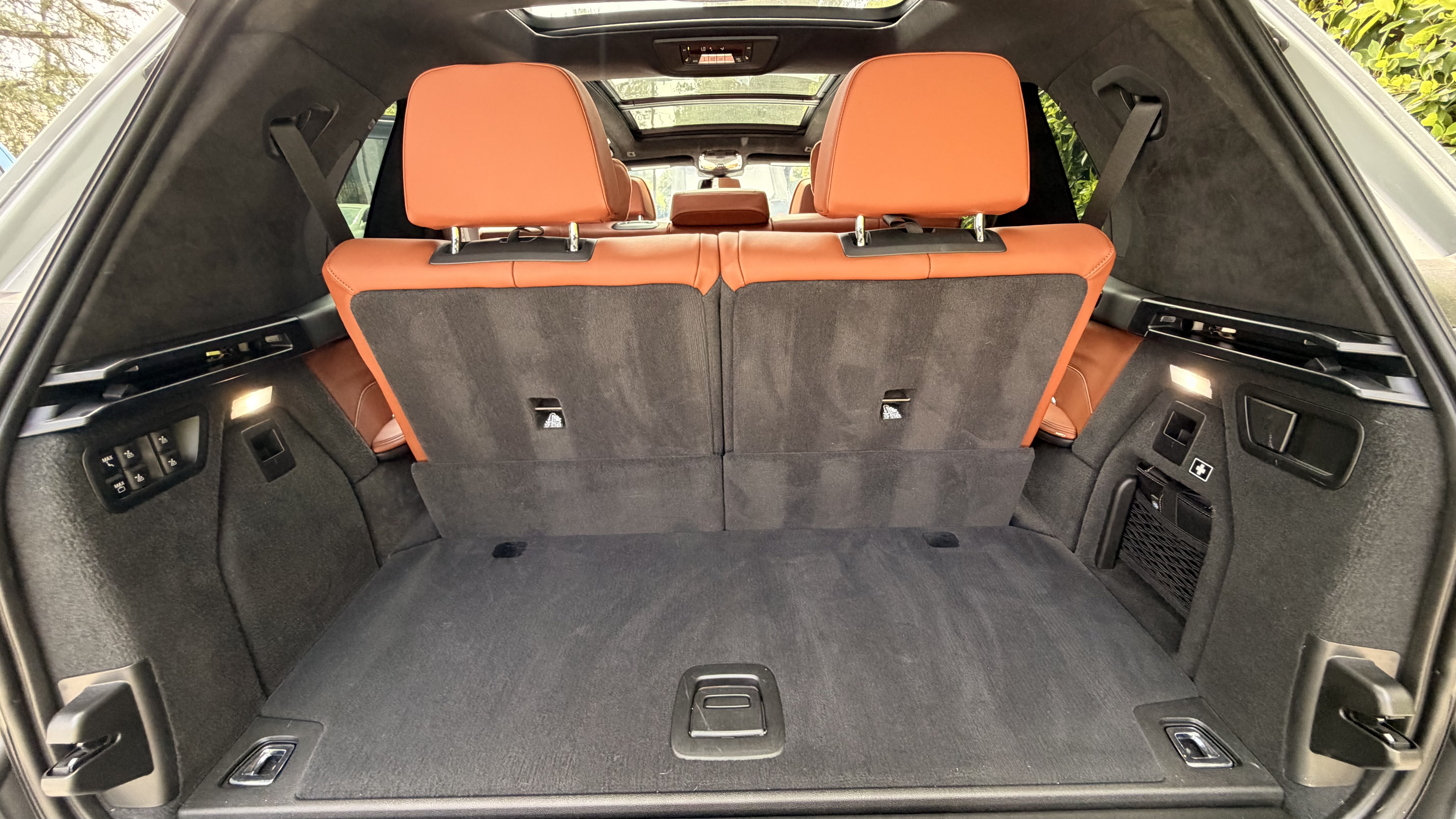 Used 2023 BMW X7 M60i w/ Executive Package AWD/4WD image 15