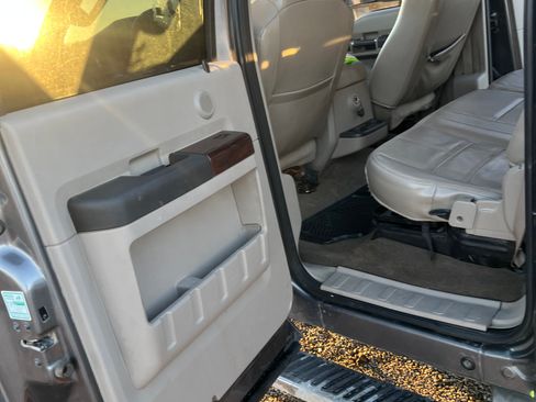 Used 2009 Ford F250 King Ranch image 4