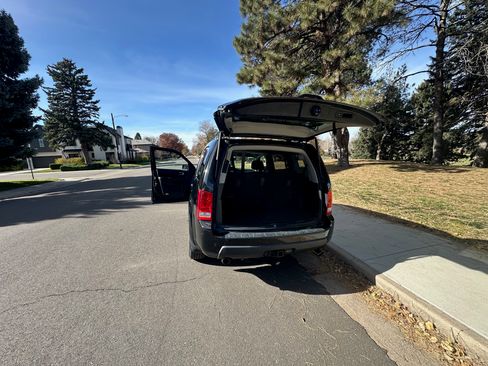 Used 2009 Honda Pilot Touring image 4