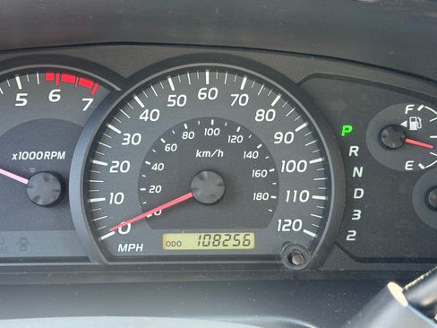 Used 2005 Toyota Tundra SR5 image 10