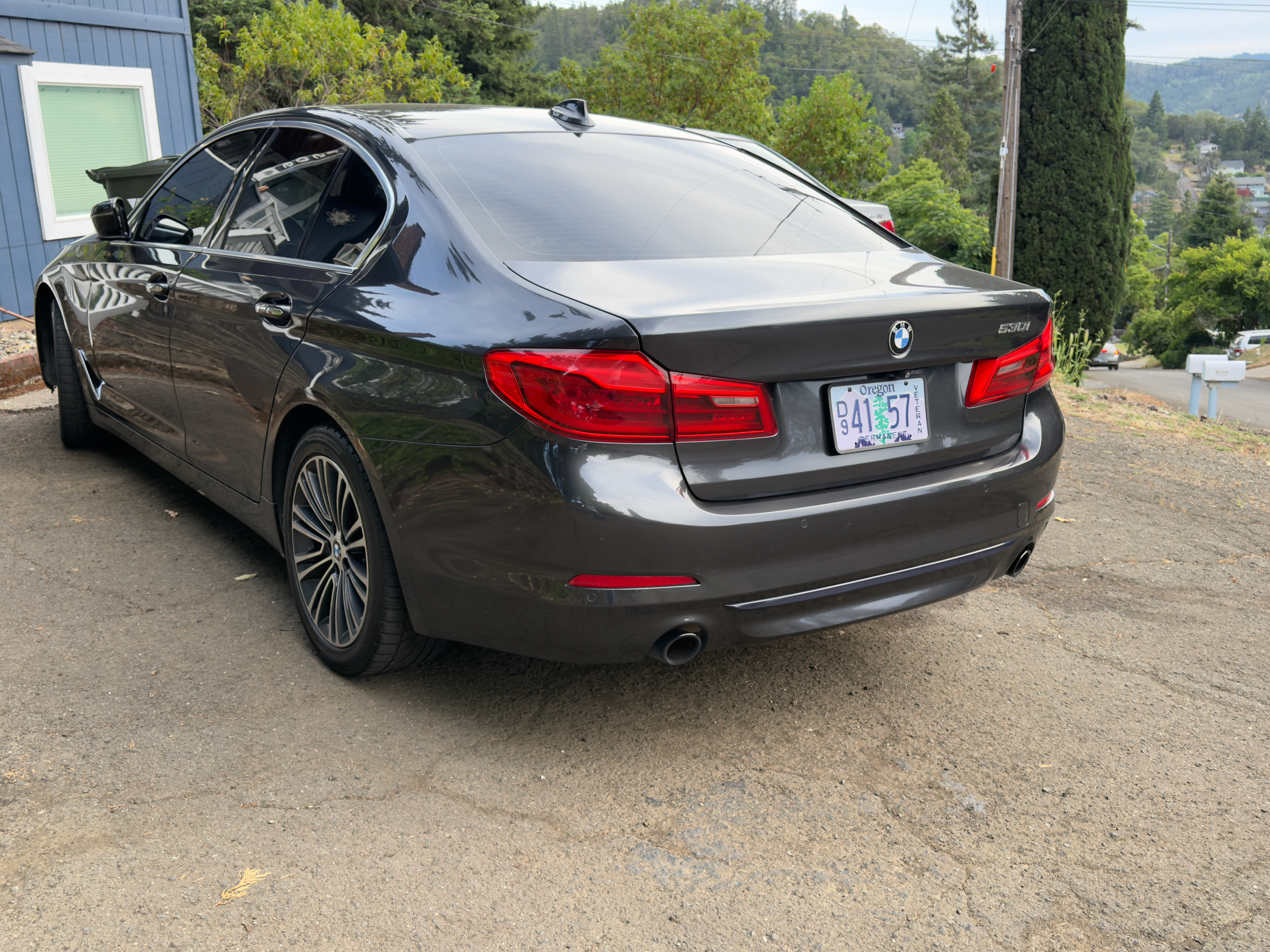 Used 2018 BMW 530i RWD image 4