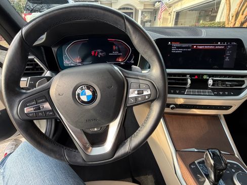 Used 2020 BMW 330i xDrive Sedan w/ Premium Package image 14