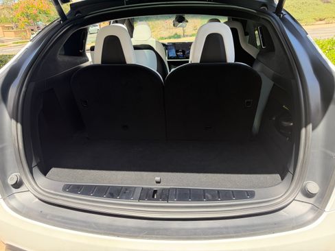 Used 2022 Tesla Model X AWD/4WD image 15