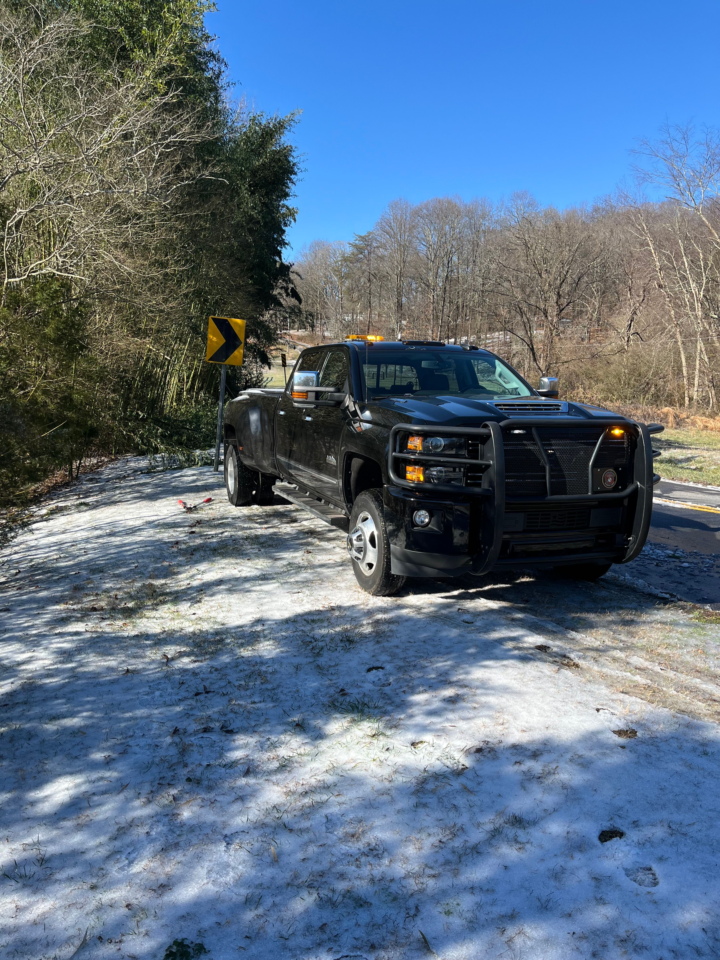 Used 2018 Chevrolet Silverado 3500 LTZ w/ Duramax Plus Package AWD/4WD image 13