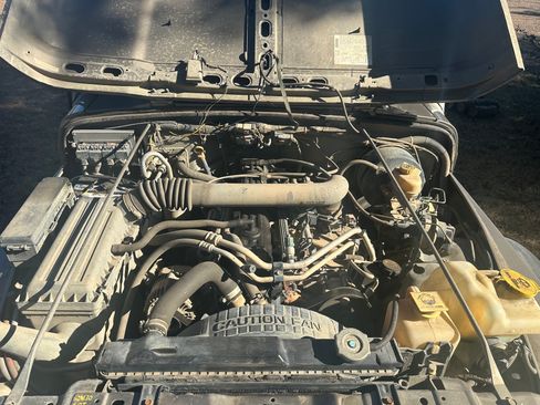 Used 2006 Jeep Wrangler Sport w/ 30" Tire & Wheel Group image 8